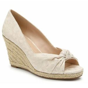 Brand New Kelly & Katie Wedge Pumps Size 9.5